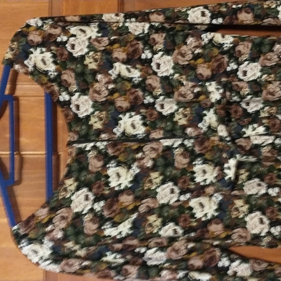 Companie Internationale women's size 7/8 jumpsuit/romper - Picture 9 of 10